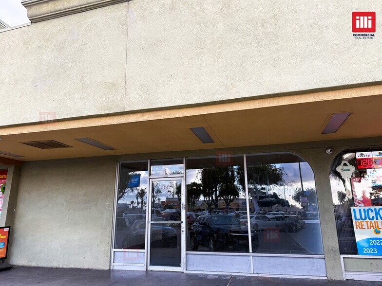 More Photos Of 9050-9070 Van Nuys Blvd, Panorama City Storefront For Lease