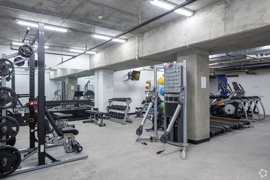 More Photos Of 1755 Blake St, Denver Office For Lease