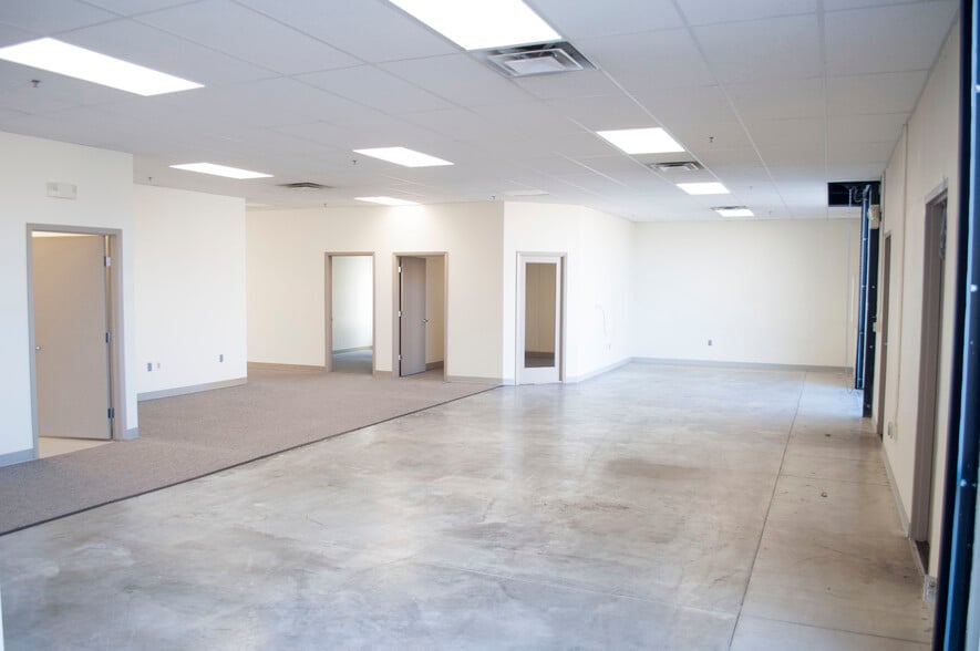 More Photos Of 1140 Financial Blvd, Reno Unknown For Lease