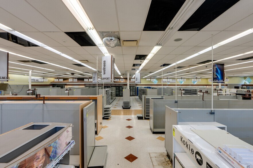 More Photos Of 524 N 6th St, Reading Freestanding For Lease