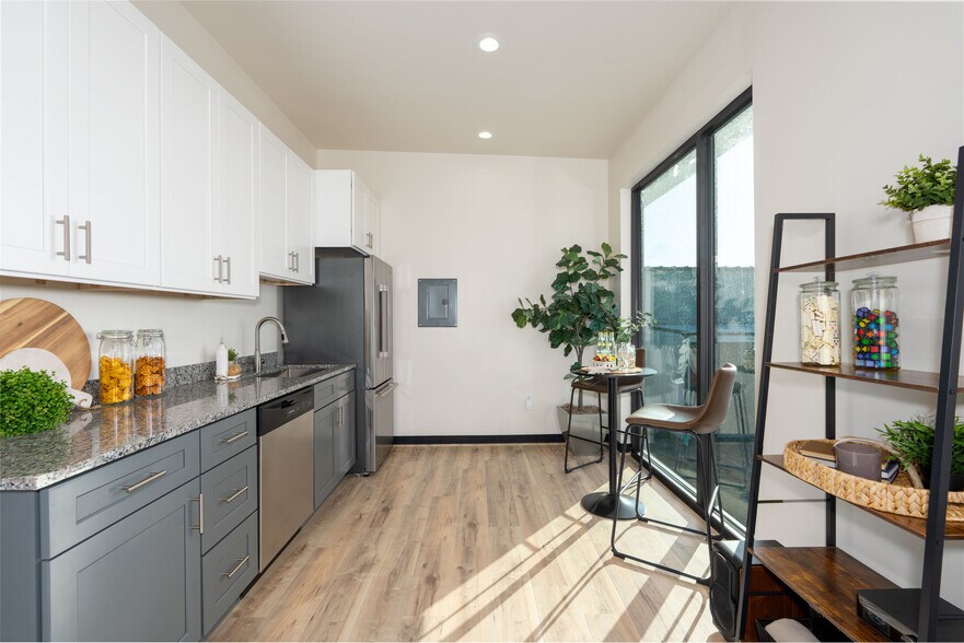 More Photos Of 2050 N 300 W, Spanish Fork Specialty For Sale