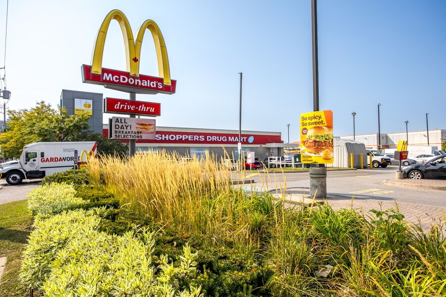 More Photos Of 603 Keele St, Toronto Storefront Retail Residential For Lease