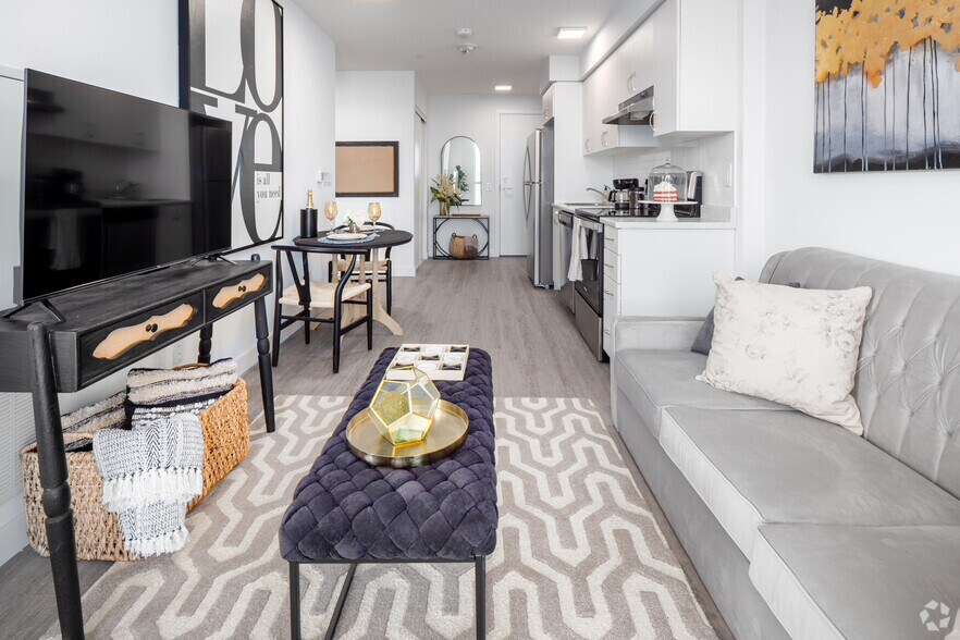 More Photos Of 5 Zappacosta Dr, Toronto Apartments For Lease