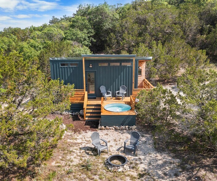 More Photos Of 301 Avenue I, Valley Mills Specialty For Sale