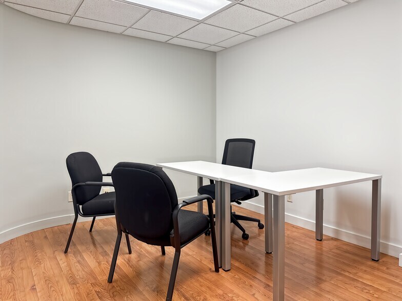 More Photos Of 720 Main St, Moncton Coworking Space