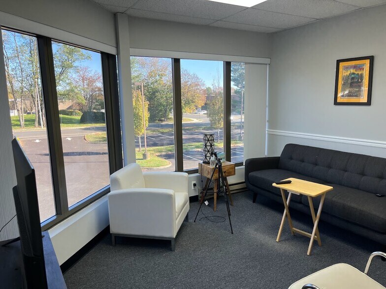 More Photos Of 2 Hartford Dr, Tinton Falls Medical For Lease