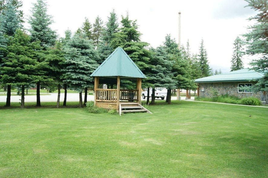 More Photos Of 5310 Dickensheet Rd, Coolin Hotel For Sale