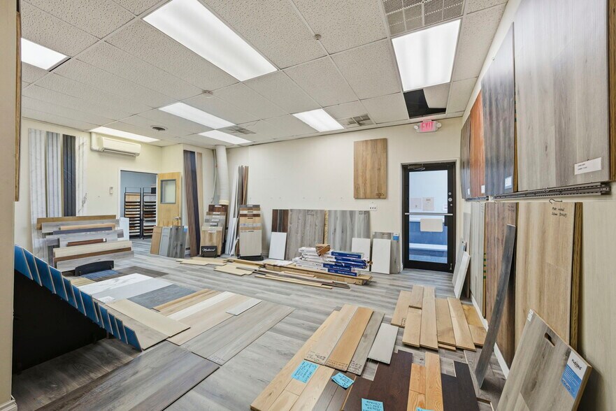 More Photos Of 1245 US 1, Edison Medical For Lease