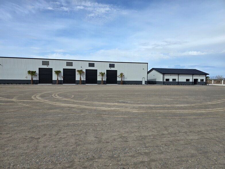 More Photos Of 14372 Rudi Kuefner, Horizon City Truck Terminal For Lease