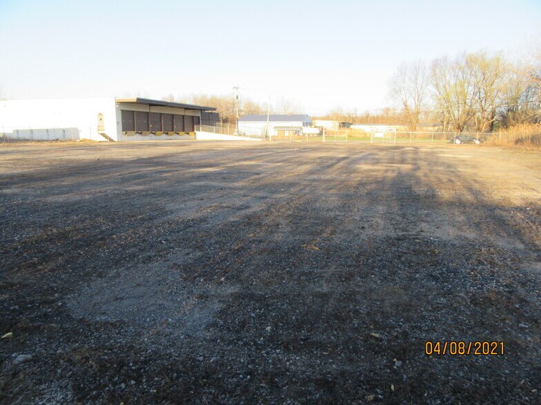 More Photos Of 6454 Taft Rd E, East Syracuse Warehouse For Lease