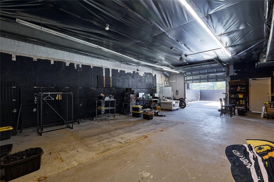 More Photos Of 1834 14th St, Bradenton Freestanding For Sale