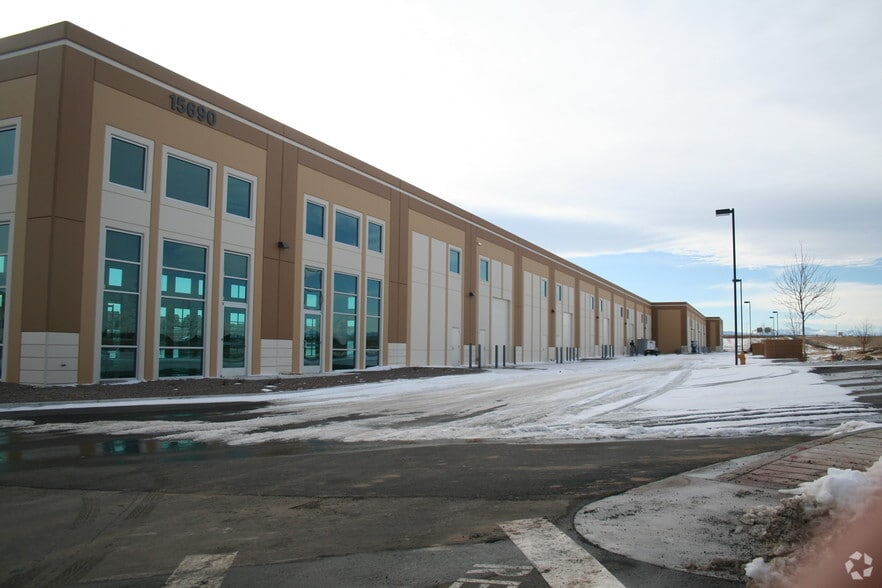More Photos Of 15690 Parkerhouse Rd, Parker Light Distribution For Lease