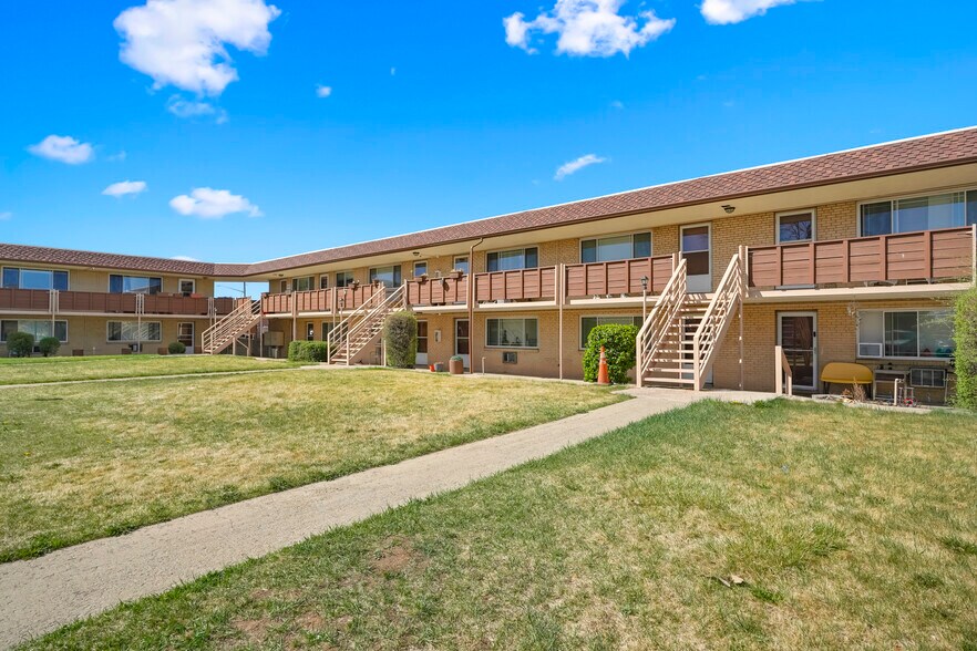 Primary Photo Of 2940 W Arkansas Ave, Denver Apartments For Sale