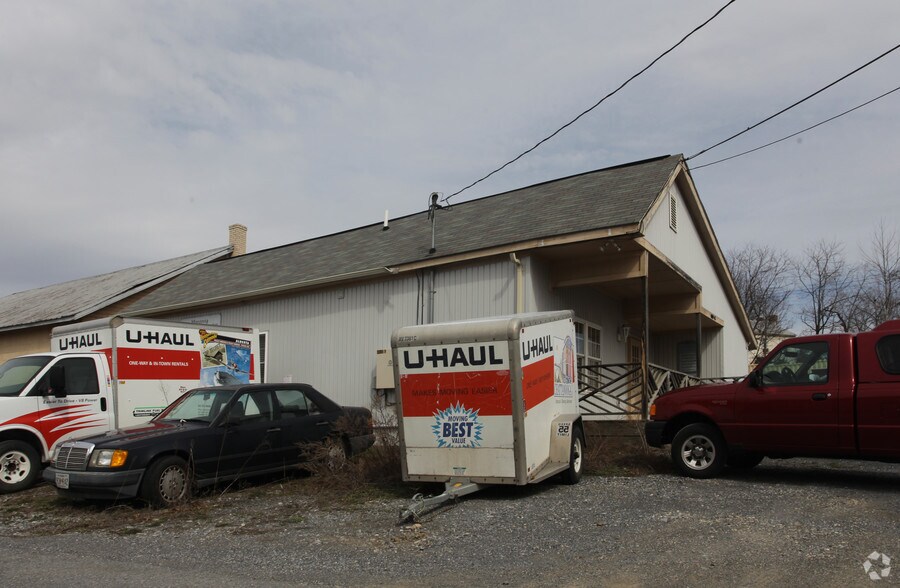 Primary Photo Of 4937 Green Valley Rd, Monrovia Coworking Space