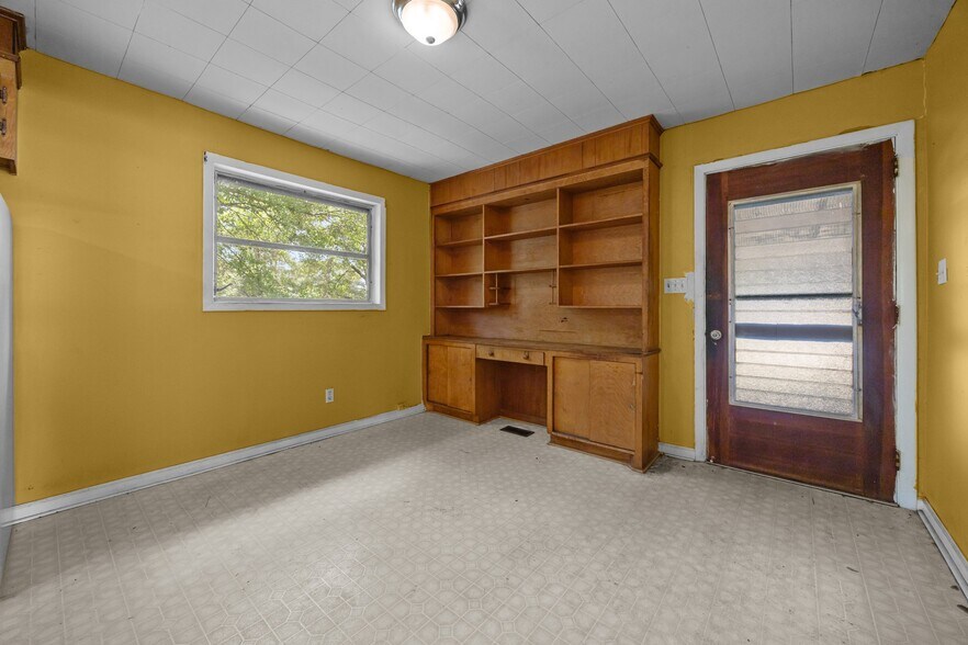 More Photos Of 1085 Old US 421, Lillington Industrial For Sale