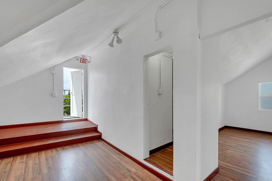 More Photos Of 1818 NW 17th Ave, Miami Freestanding For Lease