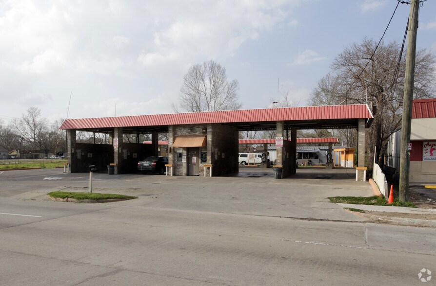 Primary Photo Of 217 E Little York Rd, Houston Carwash For Sale