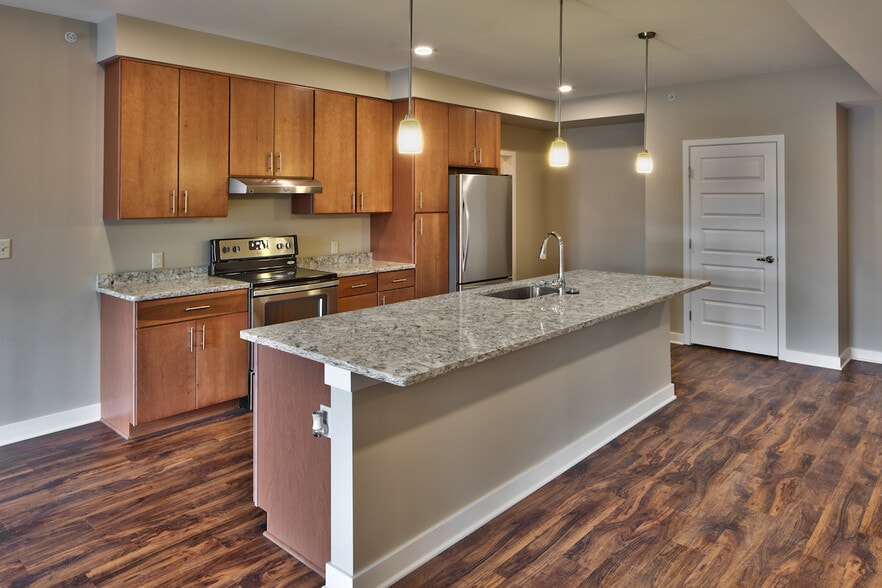 More Photos Of 50 Charlotte St, Rochester Apartments For Sale