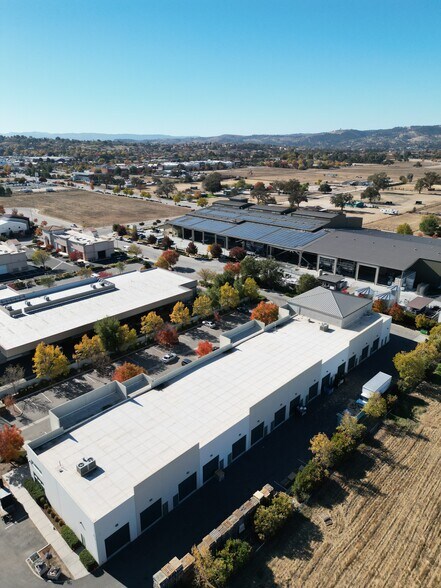More Photos Of 2758 Danley Ct, Paso Robles Warehouse For Lease