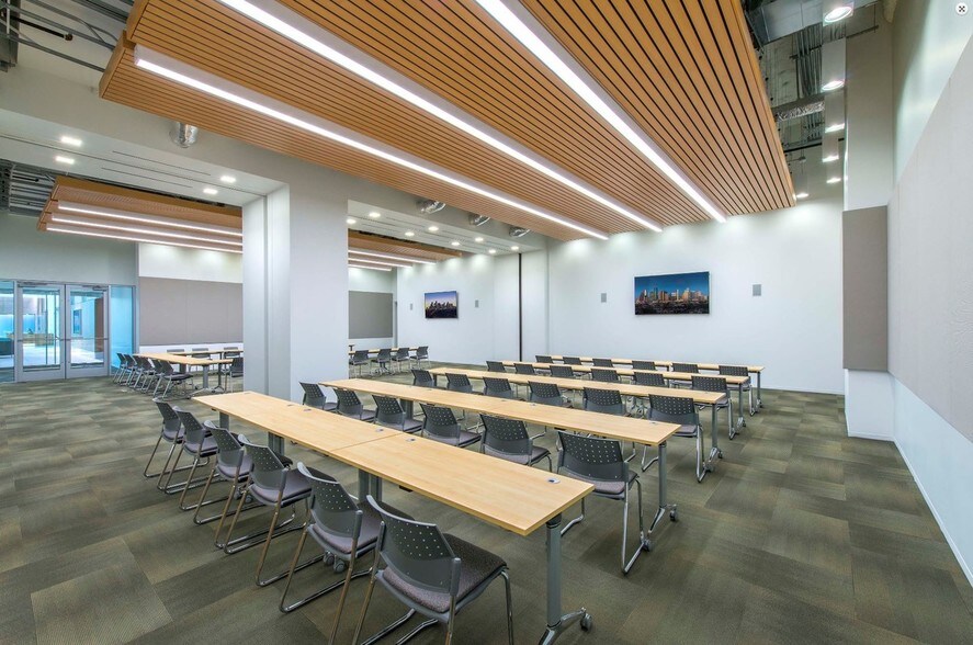 More Photos Of 2050 W Sam Houston Pky S, Houston Office For Lease