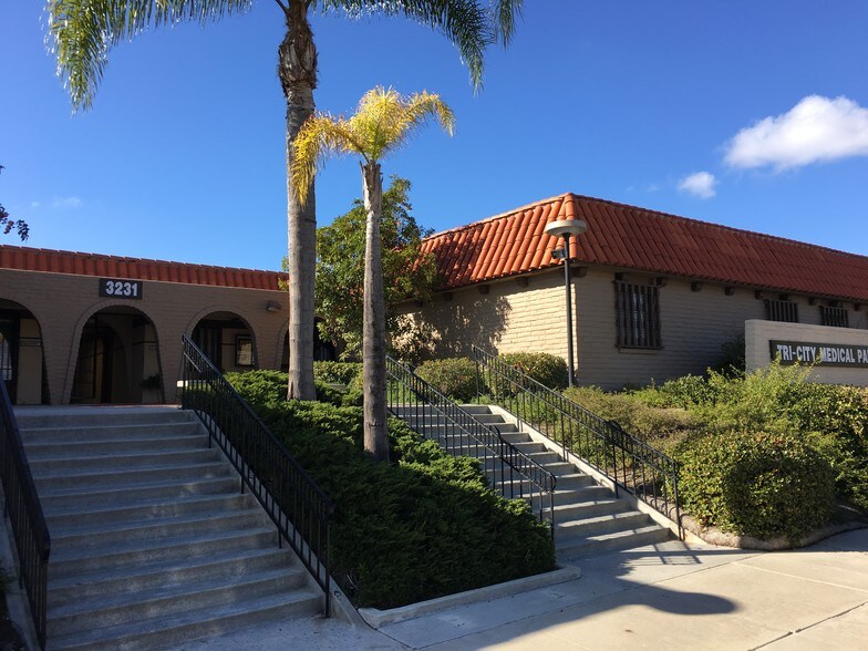 More Photos Of 3231 Waring Ct, Oceanside Medical For Lease
