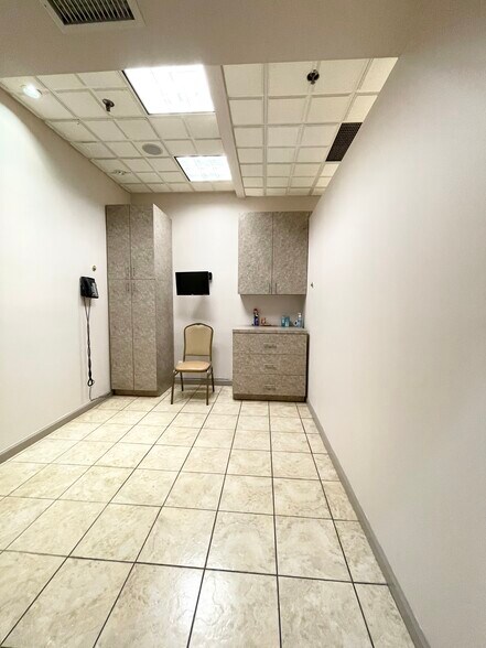 More Photos Of 8708 Justice Ave, Elmhurst Apartments For Sale