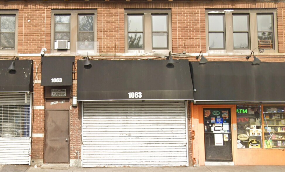 Primary Photo Of 1061-1065 Bergen St, Newark Storefront Retail Residential For Lease