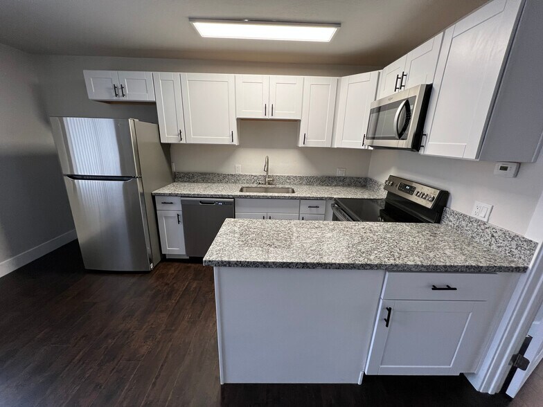 More Photos Of 306 E Taylor St, Reno Apartments For Sale