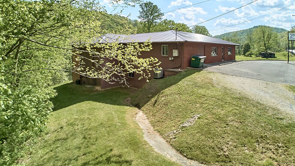 More Photos Of 6328 Elk River Rd, Clendenin Auto Repair For Sale