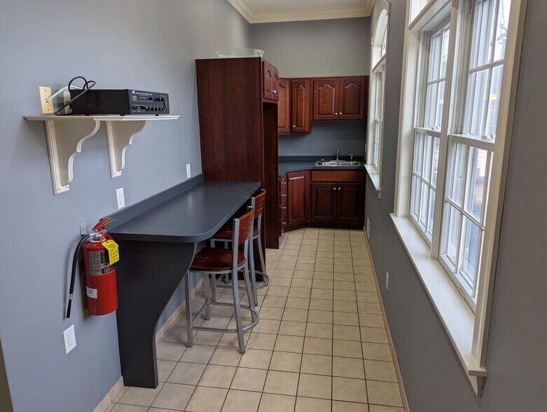 More Photos Of 408 US Highway 206, Hillsborough Office For Lease