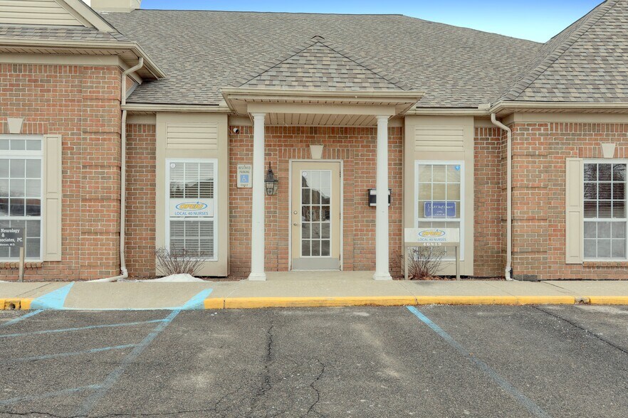 More Photos Of 46819 Garfield Rd, Macomb Medical For Sale