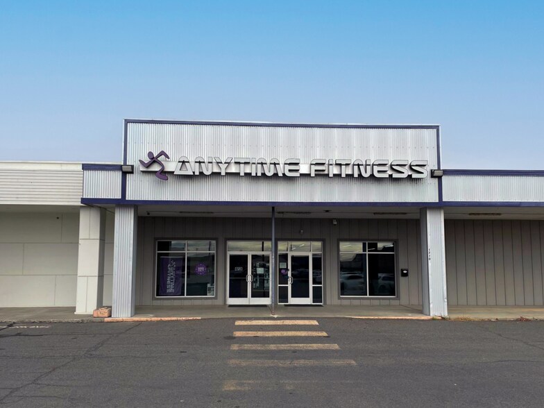 More Photos Of ,  General Retail For Sale