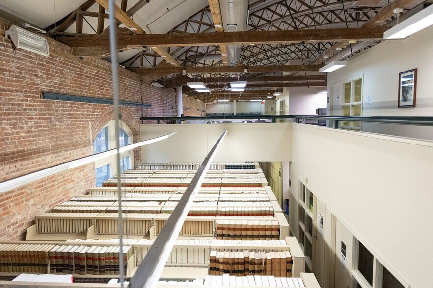 More Photos Of 81 Mary St, Charleston Office For Lease