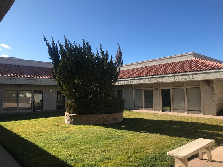 More Photos Of 255 Glendale Ave, Sparks Medical For Lease