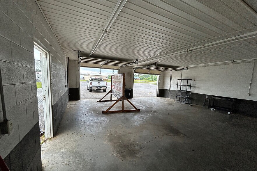 More Photos Of 7590 US Highway 431, Alexandria Land For Sale