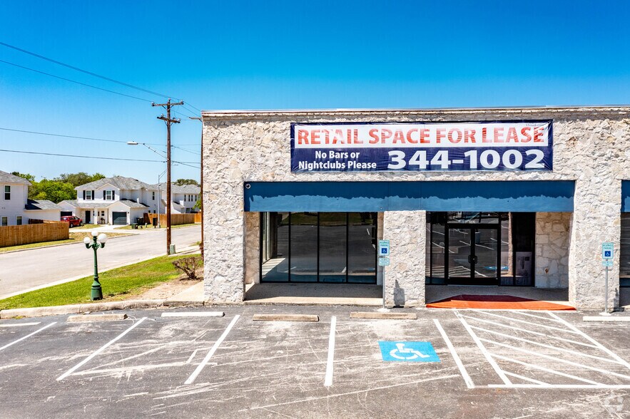 More Photos Of 9323 Perrin Beitel Rd, San Antonio Unknown For Lease