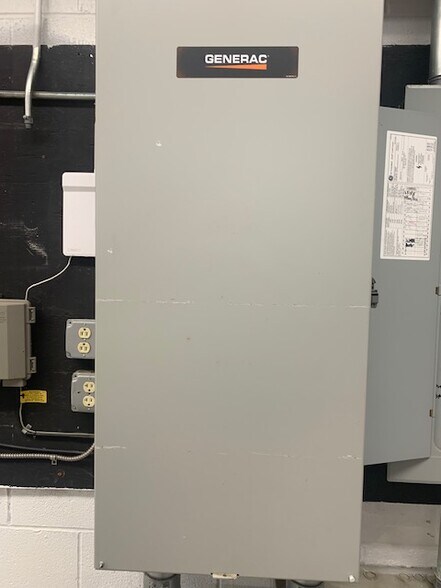 More Photos Of 60 Millstone Rd, Somerset Light Distribution For Lease