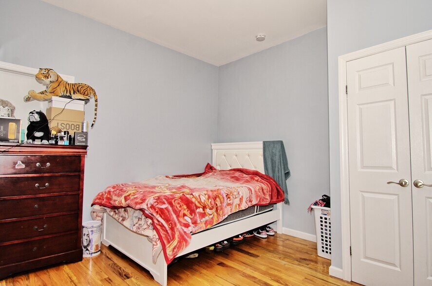 More Photos Of 3299 Fulton St, Brooklyn Apartments For Sale