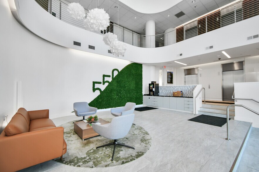 More Photos Of 550 Westcott St, Houston Office For Lease