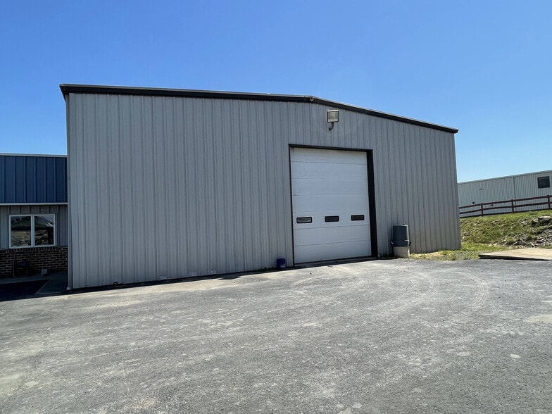 More Photos Of 57 Construction Ln, Fishersville Industrial For Lease