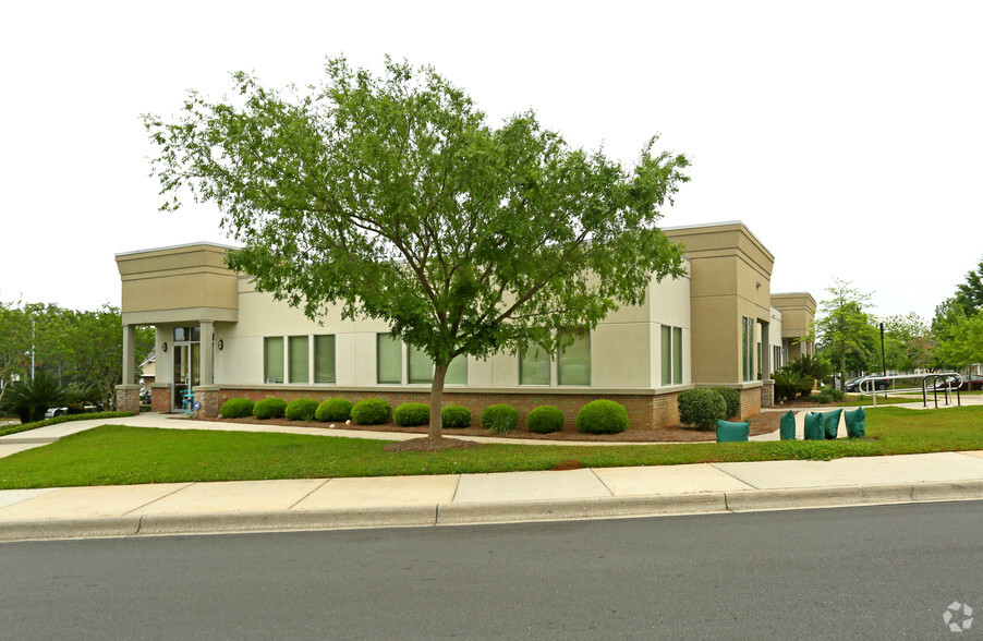 Primary Photo Of 1909 Hillbrooke Trl, Tallahassee Loft Creative Space For Lease