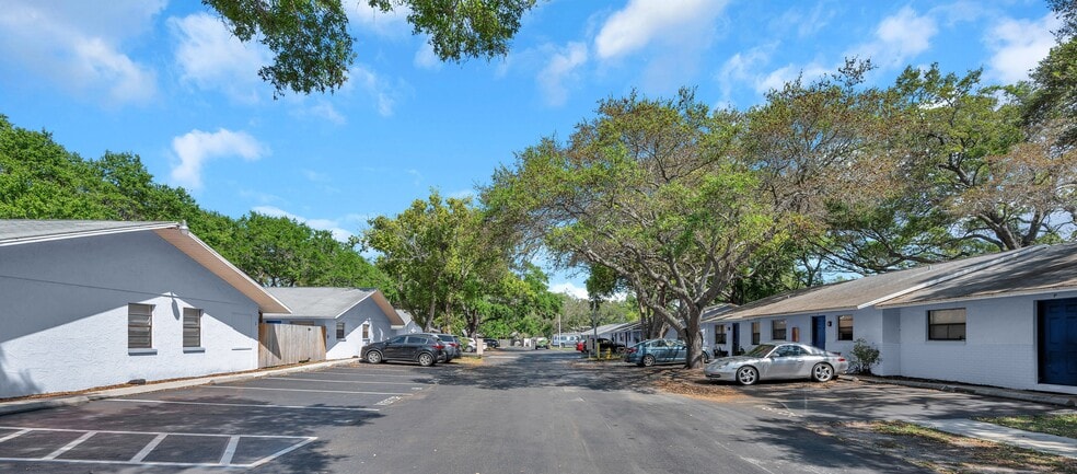 More Photos Of 950 Beltrees St, Dunedin Apartments For Sale