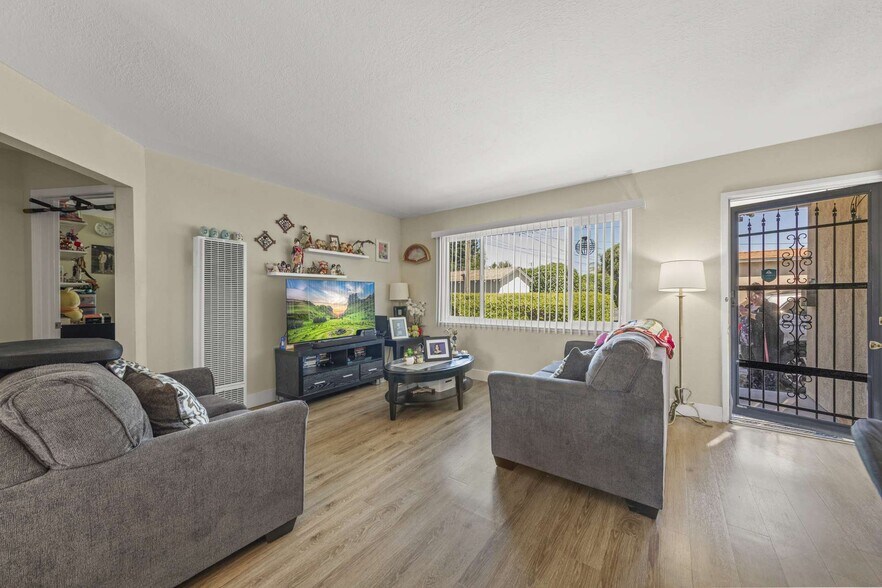 More Photos Of 24656 ONeil Ave, Hayward Apartments For Sale