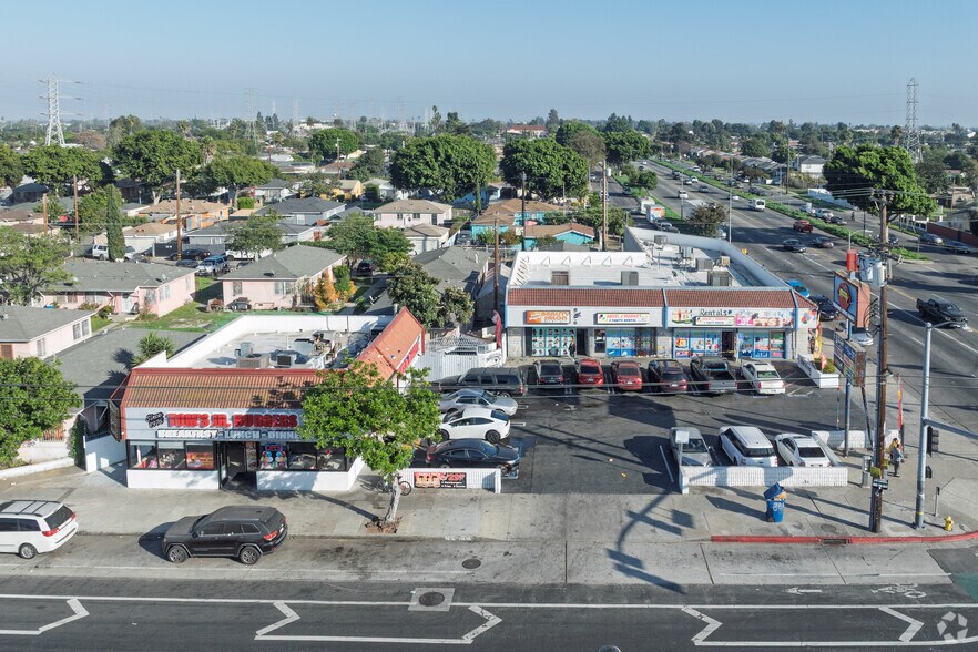 More Photos Of 601 E Century Blvd, Los Angeles General Retail For Sale