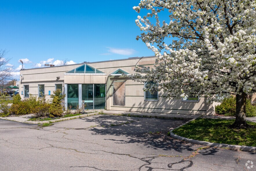 More Photos Of 450 Route 9, Fishkill Unknown For Lease