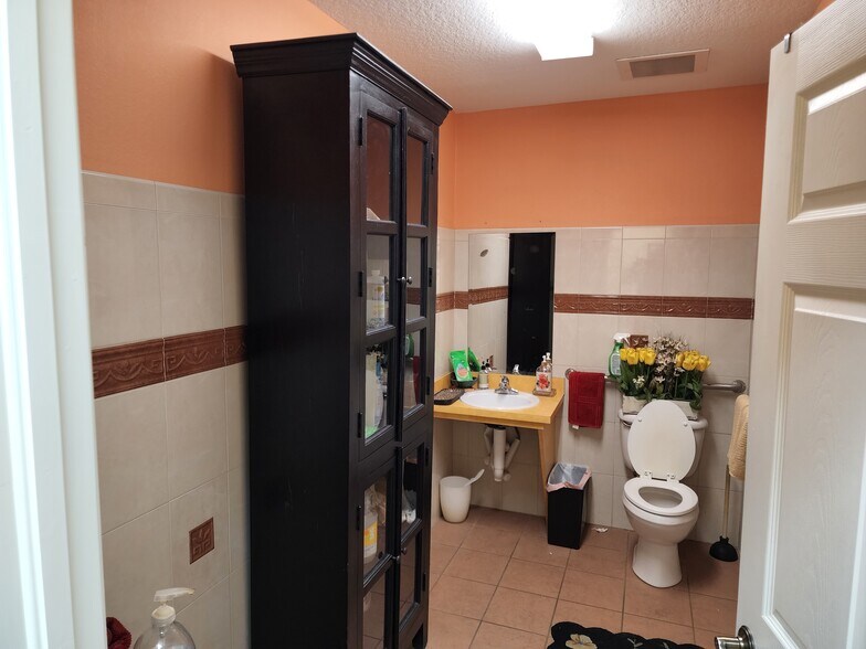 More Photos Of 2344 Crestover Ln, Wesley Chapel Medical For Lease