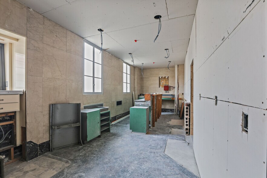 More Photos Of 216 Main St, Pawtucket Office For Sale