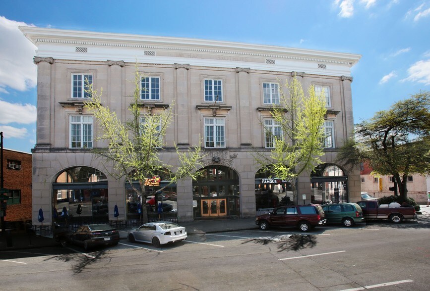 Primary Photo Of 320 E Clayton St, Athens Office For Lease