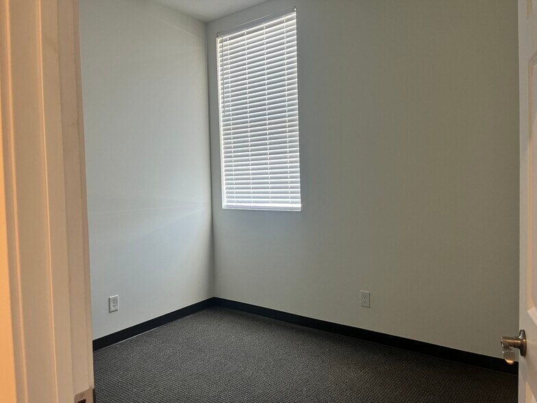 More Photos Of 1179 7th St E, Saint Paul Apartments For Sale