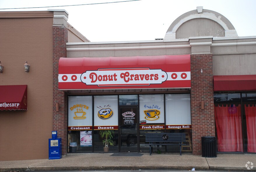 More Photos Of 209 N Ballard Ave, Wylie Storefront For Lease